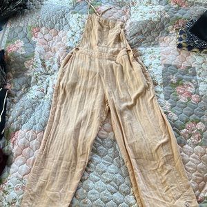 Peach overalls